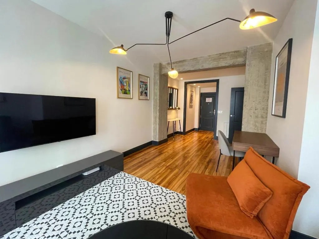 Vt Bilbao Central Station Apartment